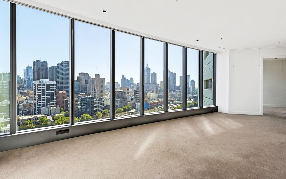 Three Bedrooms Luxury Apartment in Freshwater Place with Amazing Views