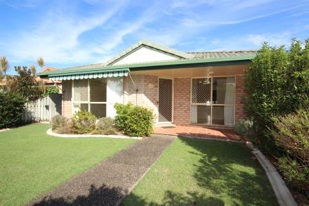 PRICE REDUCED – SINGLE LEVEL CLOSE TO ALL FACILITIES