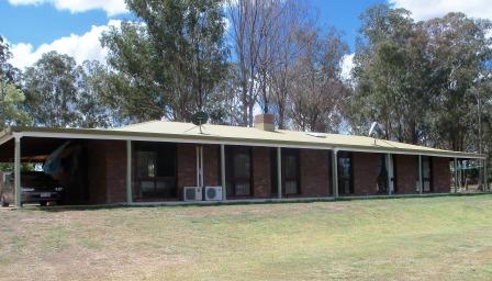 160 ACRES 12 MINUTES FROM KINGAROY – SUIT HORSE / CATTLE BREEDERS