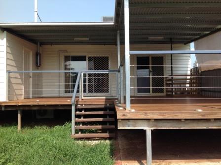 RENOVATED!!! 3 BEDROOM HOME IN TOWN – YARRAMAN