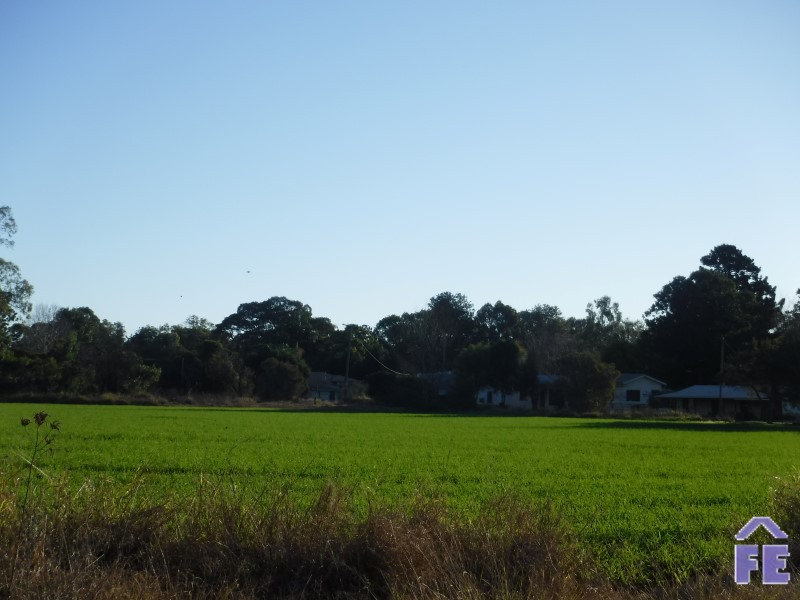 7.5 acres Potential subdivision Kumbia
