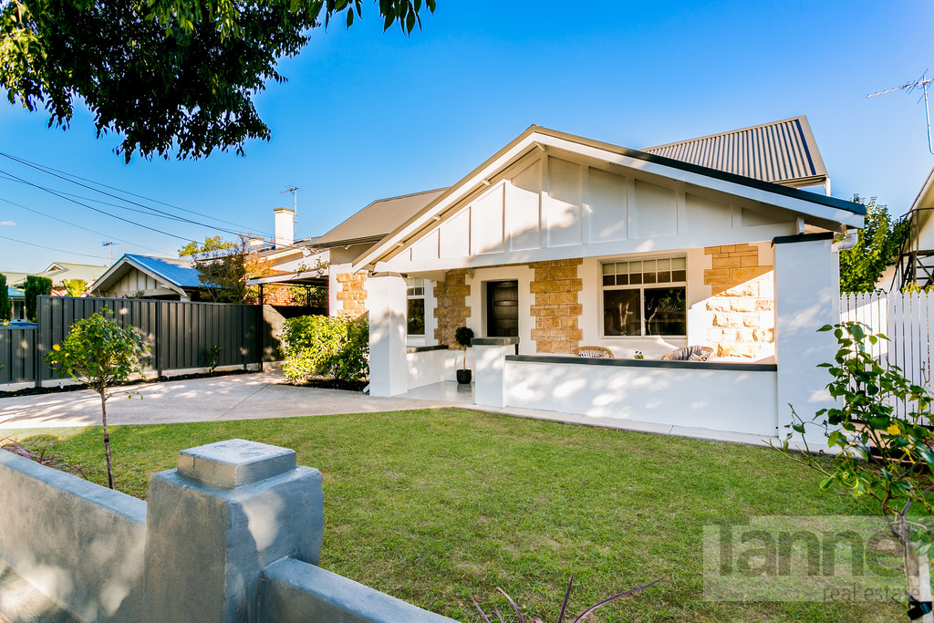 Fully Renovated 1926 Character Bungalow that’s ticks all the boxes