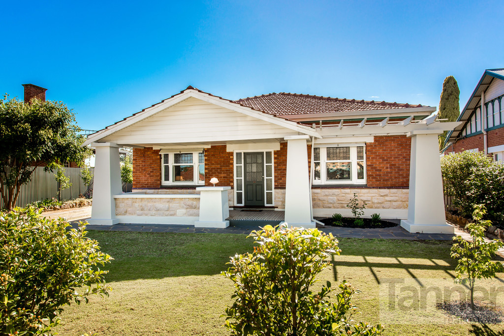 Magnificent Bungalow in sought after Colonel Light Gardens
