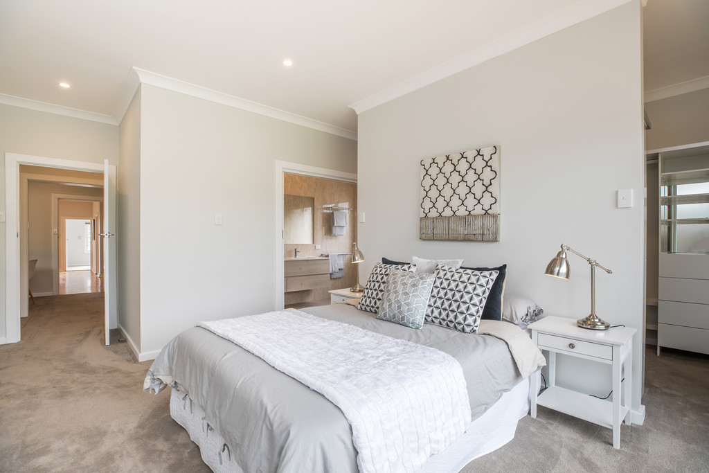 A MASTER SUITE YOU’LL LOVE IN  A HOME THAT TICKS ALL THE BOXES