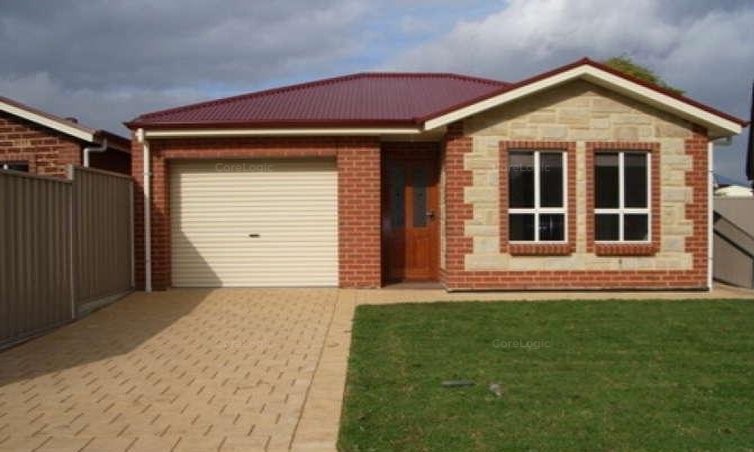 SECURE LOW MAINTENANCE 3 BEDROOM COURTYARD HOME IN MITCHELL PARK