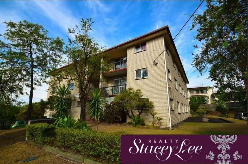 Two Bedroom Unit in Prime Location!