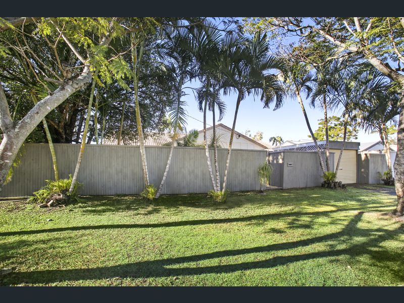 Great 4 bedroom family home with location to Maroochy North Shore!