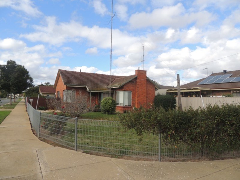3 BEDROOM HOME IN CENTRAL SHEPPARTON