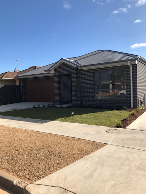 NEW 3 BEDROOM TOWNHOUSE, CENTRAL SHEPPARTON