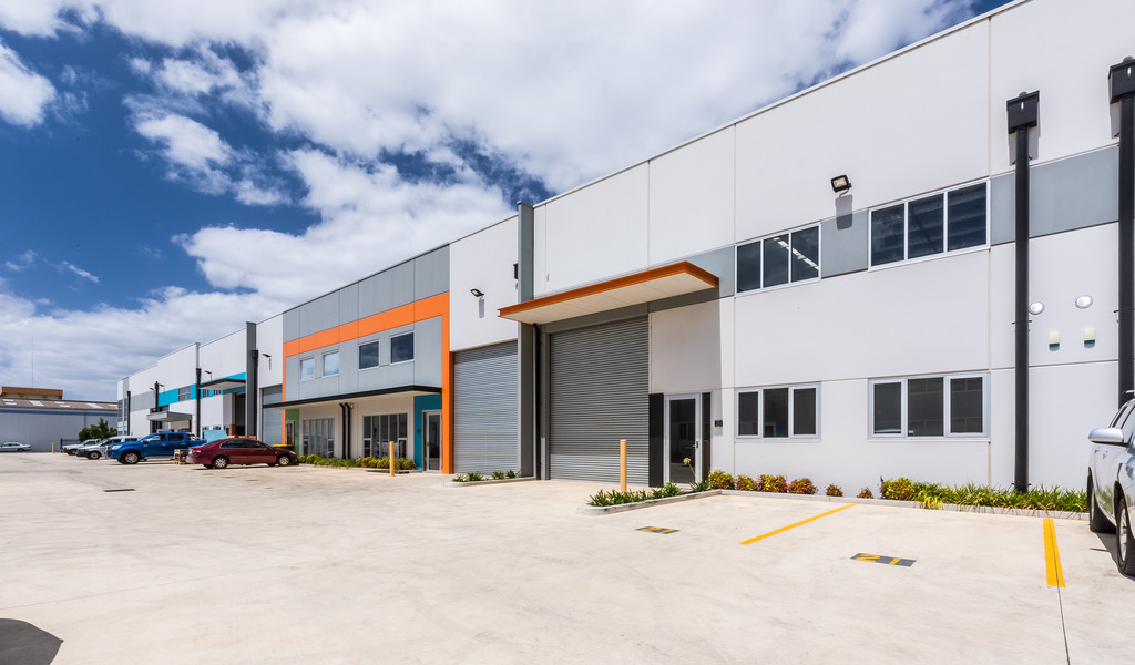 Superb Quality Warehouse in Heavily Populated Industrial Precinct