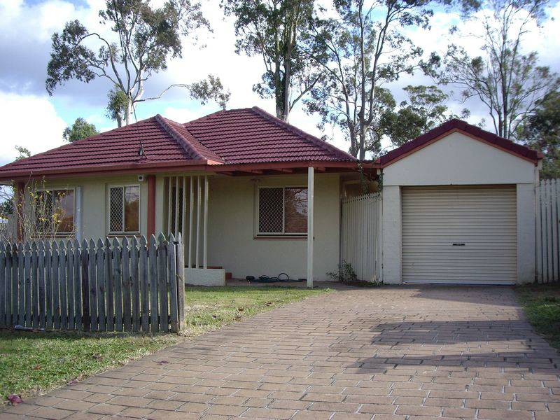 Nice Neat Home in Inala – Sorry No Pets